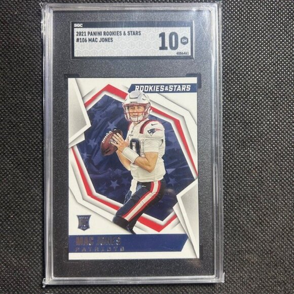 2021 Rookies & Stars Mac Jones Rookie RC #106 SGC 10 GEM MINT Patriots - Picture 1 of 2